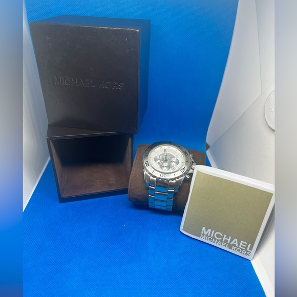 Michael Kors Other - Michael Kors Chronograph Oversized MK 8253 Vintage